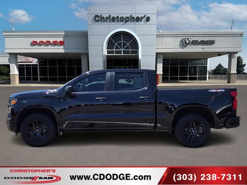 Used 2026 Chevrolet Silverado 1500 Custom w/ LPO, Dark Essentials Package AWD/4WD image 6