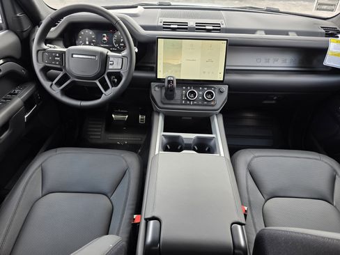 New 2026 Land Rover Defender 110 X AWD/4WD image 4
