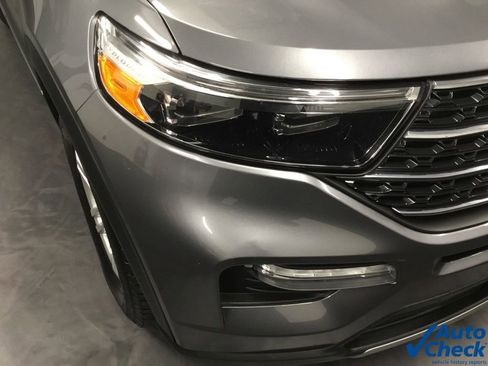 Used 2022 Ford Explorer XLT w/ Equipment Group 202A image 18