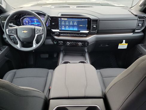 New 2025 Chevrolet Silverado 2500 LT w/ Z71 Chrome Sport Edition image 19