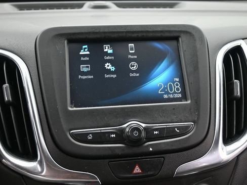 Used 2018 Chevrolet Equinox LT FWD image 10
