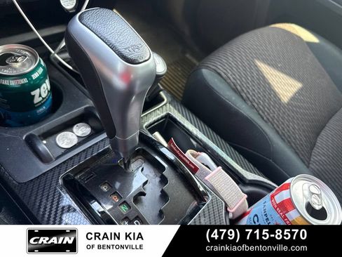 Used 2018 Toyota 4Runner TRD Off-Road AWD/4WD image 21