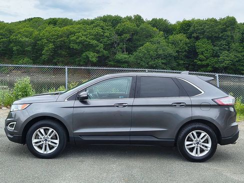 Used 2016 Ford Edge SEL w/ Equipment Group 201A AWD/4WD image 4