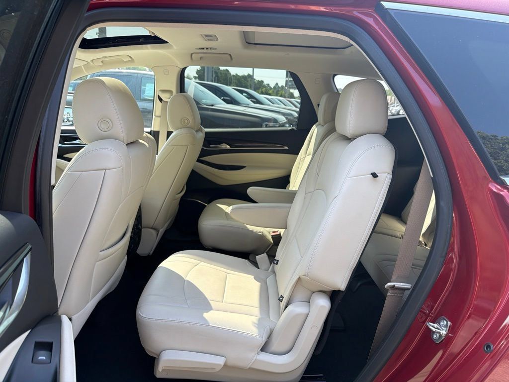 Used 2023 Buick Enclave Essence w/ Experience Buick Package FWD image 12