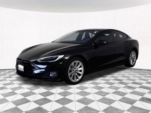 Used 2018 Tesla Model S 75D AWD/4WD image 9