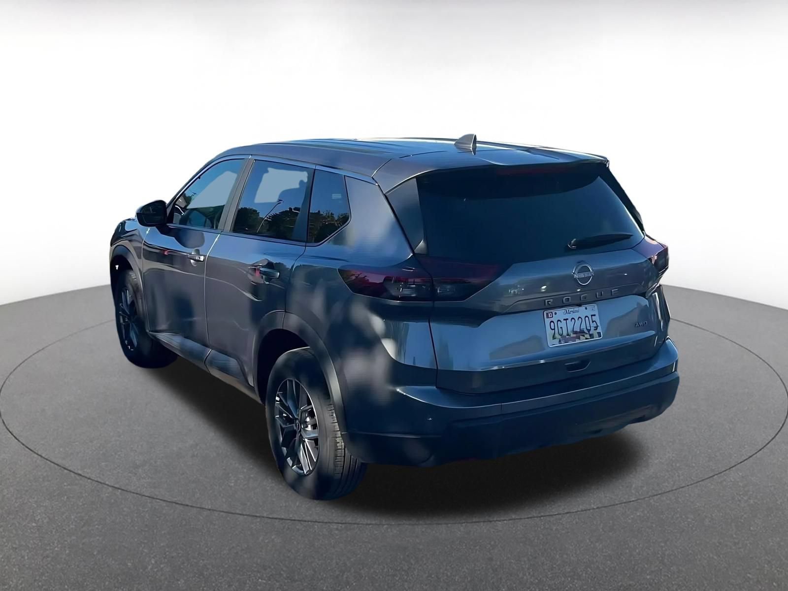 Used 2026 Nissan Rogue SV AWD/4WD image 10