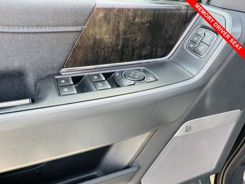 Used 2021 Ford F150 Lariat image 19