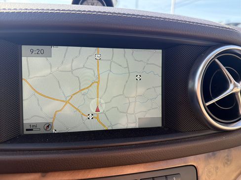 Used 2015 Mercedes-Benz SL 550 image 24