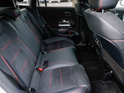 Certified 2025 Mercedes-Benz GLA 250 image 17