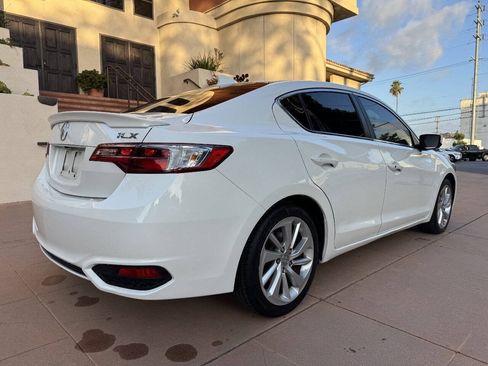 Used 2016 Acura ILX w/ Premium Package FWD image 8