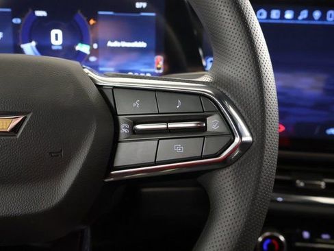 New 2026 Chevrolet Equinox EV LT image 17