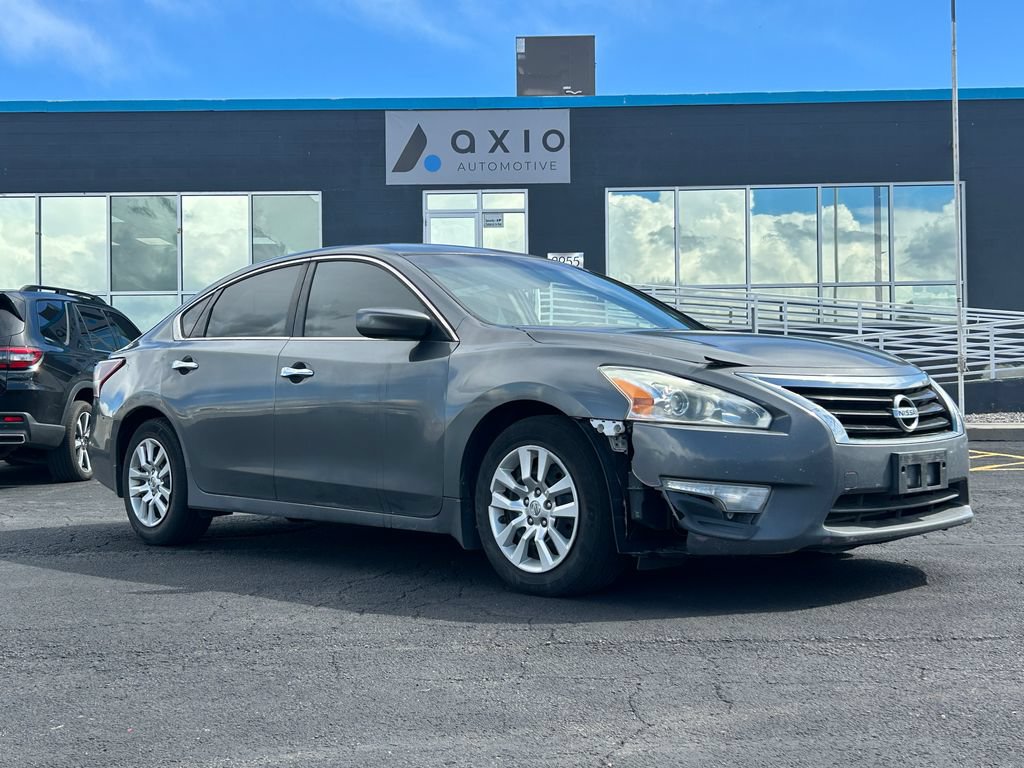 Used 2015 Nissan Altima 2.5 S w/ Power Driver Seat Package FWD image 1
