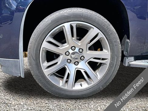 Used 2018 Cadillac Escalade Luxury AWD/4WD image 8
