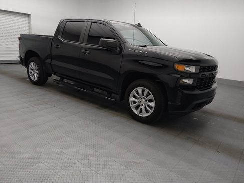 Used 2021 Chevrolet Silverado 1500 Custom w/ Safety Confidence Package RWD image 11