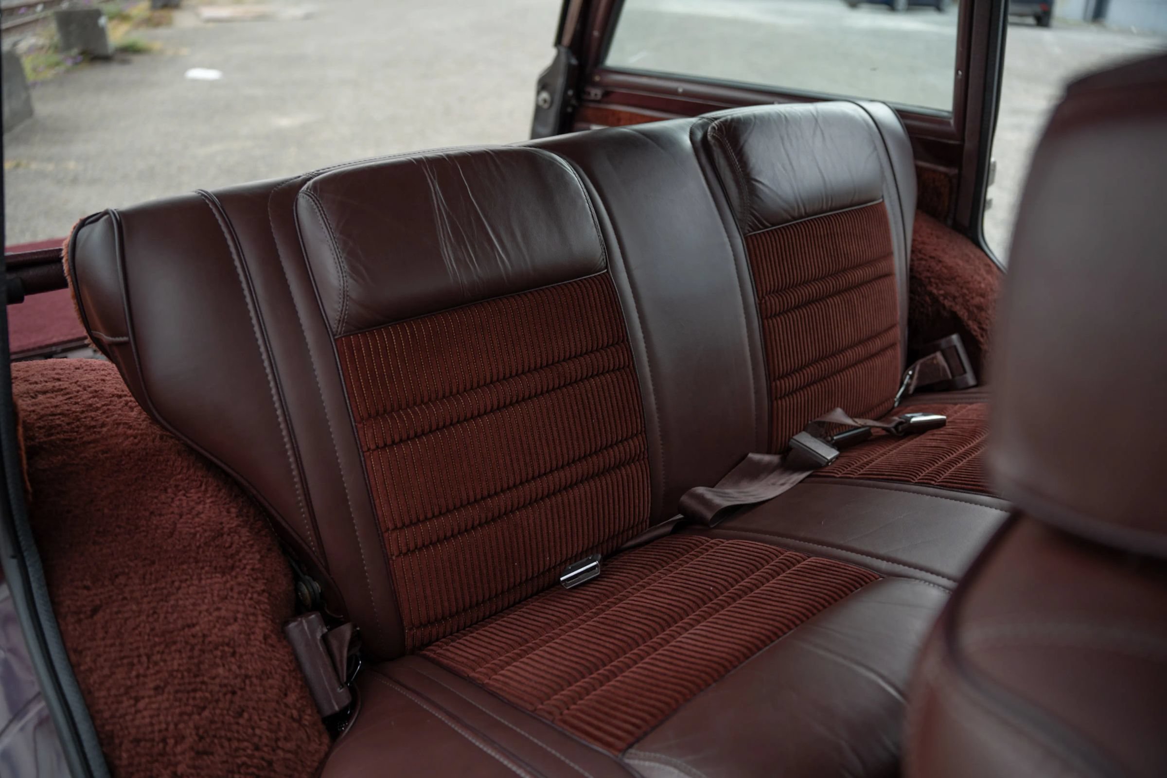 Used 1987 Jeep Grand Wagoneer AWD/4WD image 49