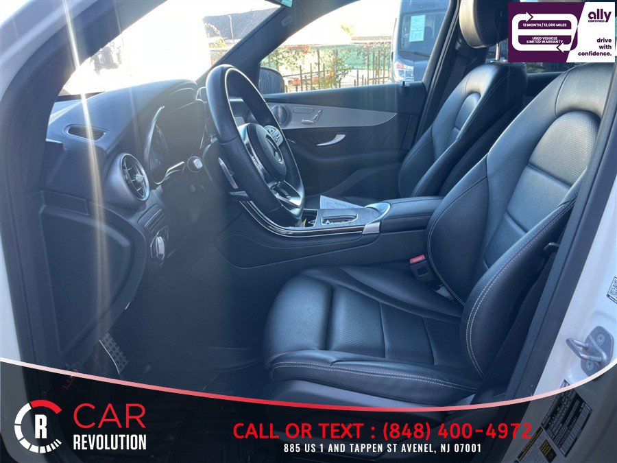 Used 2020 Mercedes-Benz GLC 300 4MATIC image 10