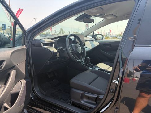 Used 2024 Toyota Corolla LE FWD image 10
