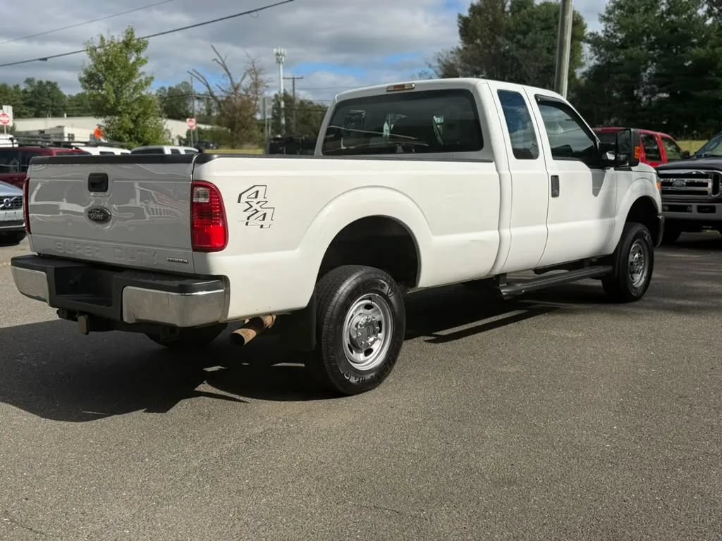 Used 2016 Ford F250 XL w/ Power Equipment Group AWD/4WD image 6