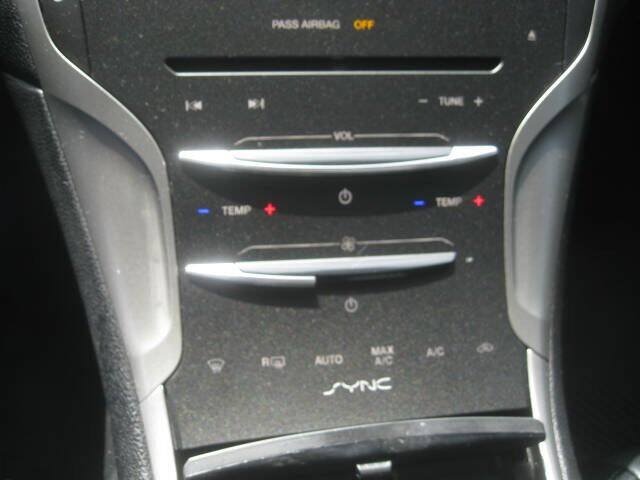 Used 2015 Lincoln MKZ AWD w/ Equipment Group 102A Reserve image 25