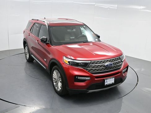 Used 2024 Ford Explorer King Ranch w/ Technology Package AWD/4WD image 47