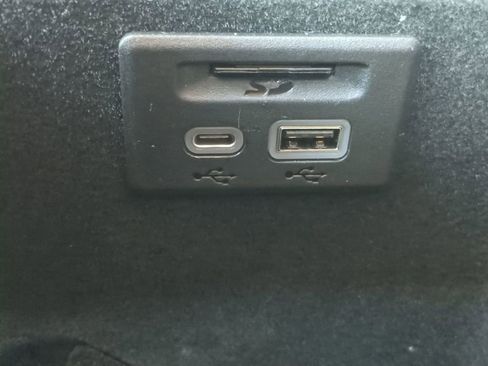 Certified 2023 Cadillac XT5 Premium Luxury w/ Platinum Package image 30