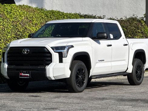 New 2026 Toyota Tundra SR5 AWD/4WD image 8