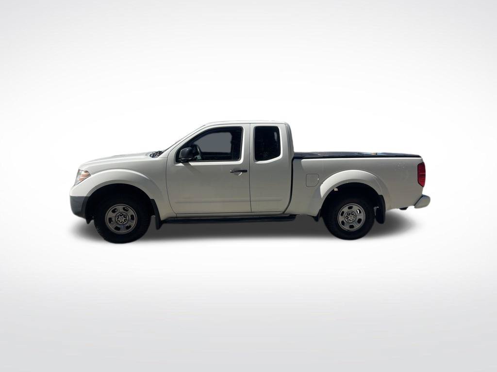 Used 2019 Nissan Frontier S RWD image 2