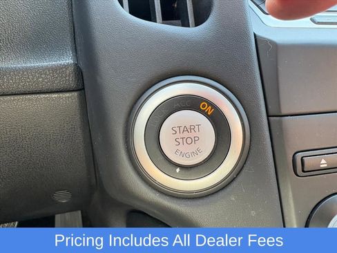 Used 2016 Nissan 370Z Coupe RWD image 14