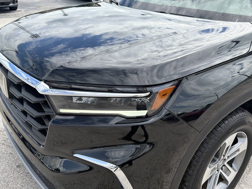 Used 2024 Honda Pilot EX-L image 8