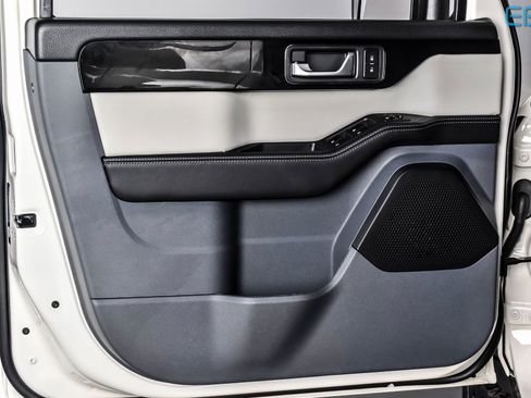 New 2025 INEOS Grenadier Fieldmaster Edition image 13