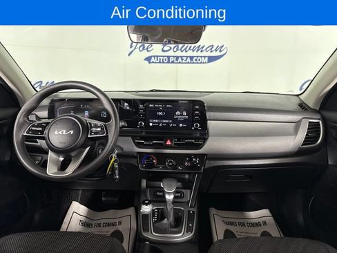 Used 2024 Kia Seltos LX AWD/4WD image 10