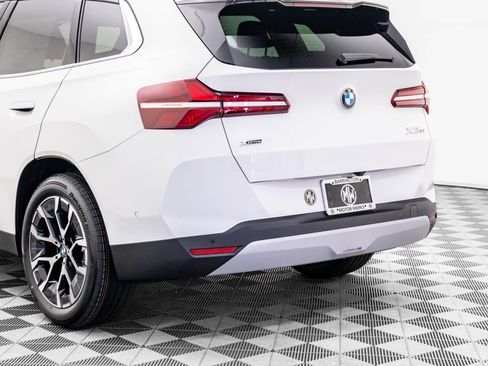 Certified 2025 BMW X3 xDrive30i w/ Premium Package image 33