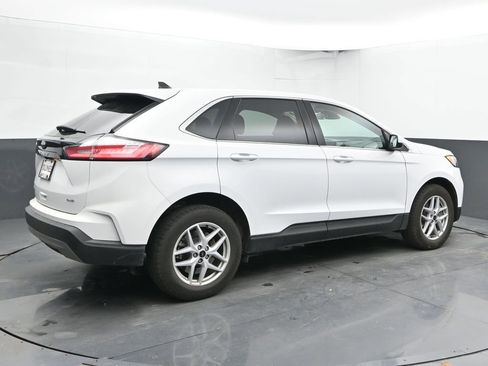 Used 2023 Ford Edge SEL w/ Convenience Package image 11