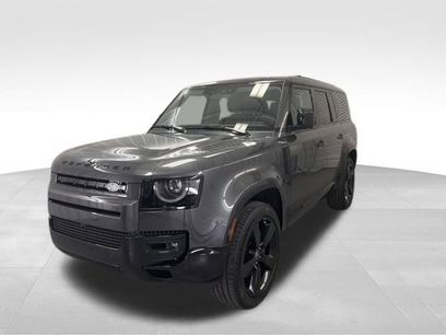 New 2025 Land Rover Defender 130 X-Dynamic SE