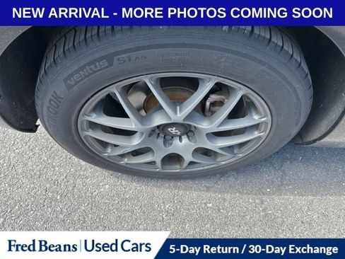 Used 2012 Volkswagen Beetle 2.5 image 8