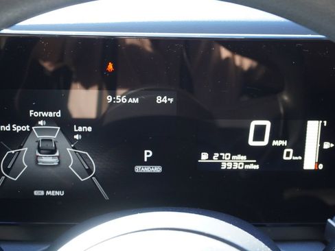 Certified 2025 Nissan Kicks SV image 20