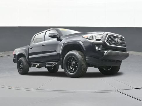Used 2019 Toyota Tacoma TRD Sport w/ Technology Package AWD/4WD image 50