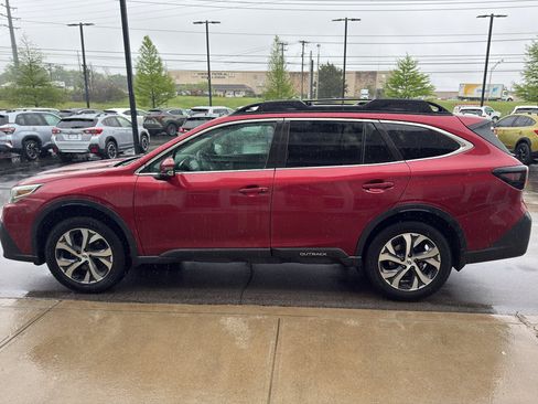 Used 2020 Subaru Outback Limited AWD/4WD image 6