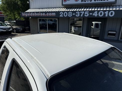 Used 2019 Nissan Frontier SV RWD image 15