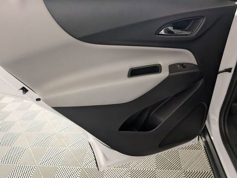 Certified 2024 Chevrolet Equinox LS w/ LS Convenience Package image 28