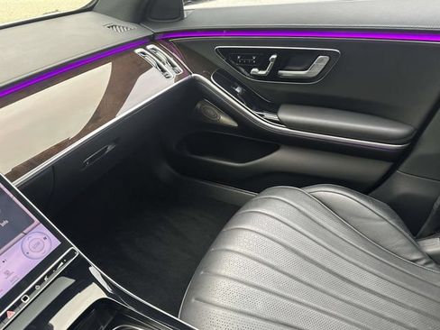 Used 2022 Mercedes-Benz S 580 4MATIC Sedan image 35