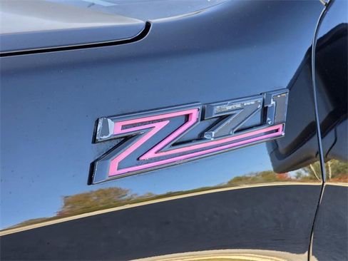 Used 2020 Chevrolet Silverado 1500 LT Trail Boss image 31