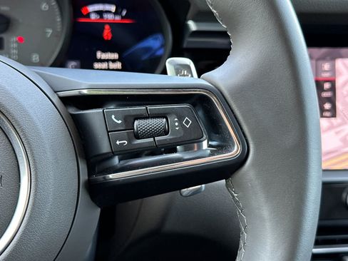 Certified 2024 Porsche Macan S AWD/4WD image 27