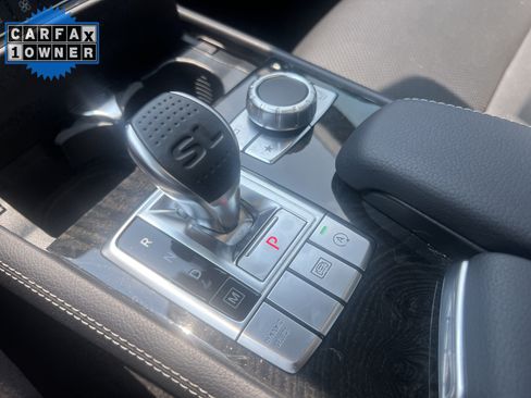 Used 2018 Mercedes-Benz SL 550 image 25