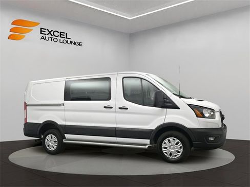 Used 2024 Ford Transit 250 Low Roof w/ Exterior Upgrade Package image 6
