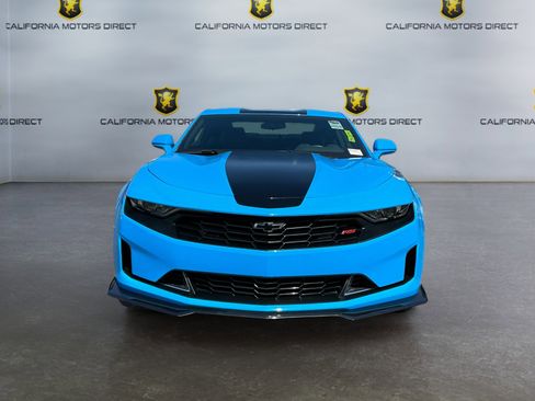 Used 2022 Chevrolet Camaro LT w/ Design Package 2 RWD image 2