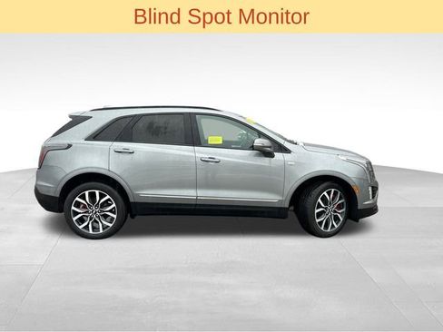 Used 2023 Cadillac XT5 Sportv image 4