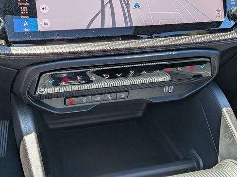 New 2026 Jeep Cherokee Overland AWD/4WD image 20