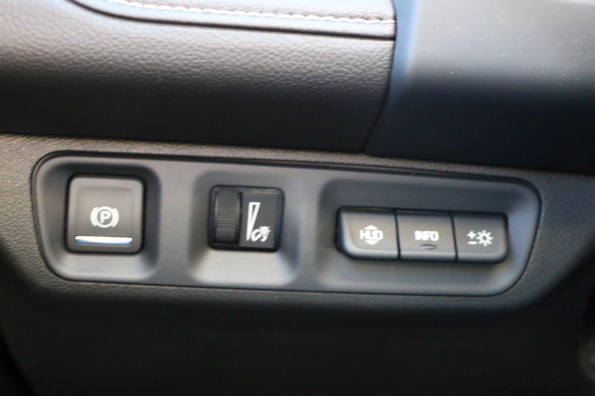 Used 2023 GMC Acadia Denali w/ Denali Ultimate Package FWD image 23