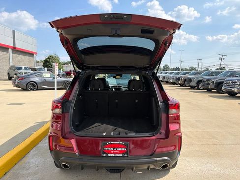Used 2022 Chevrolet TrailBlazer RS FWD image 8